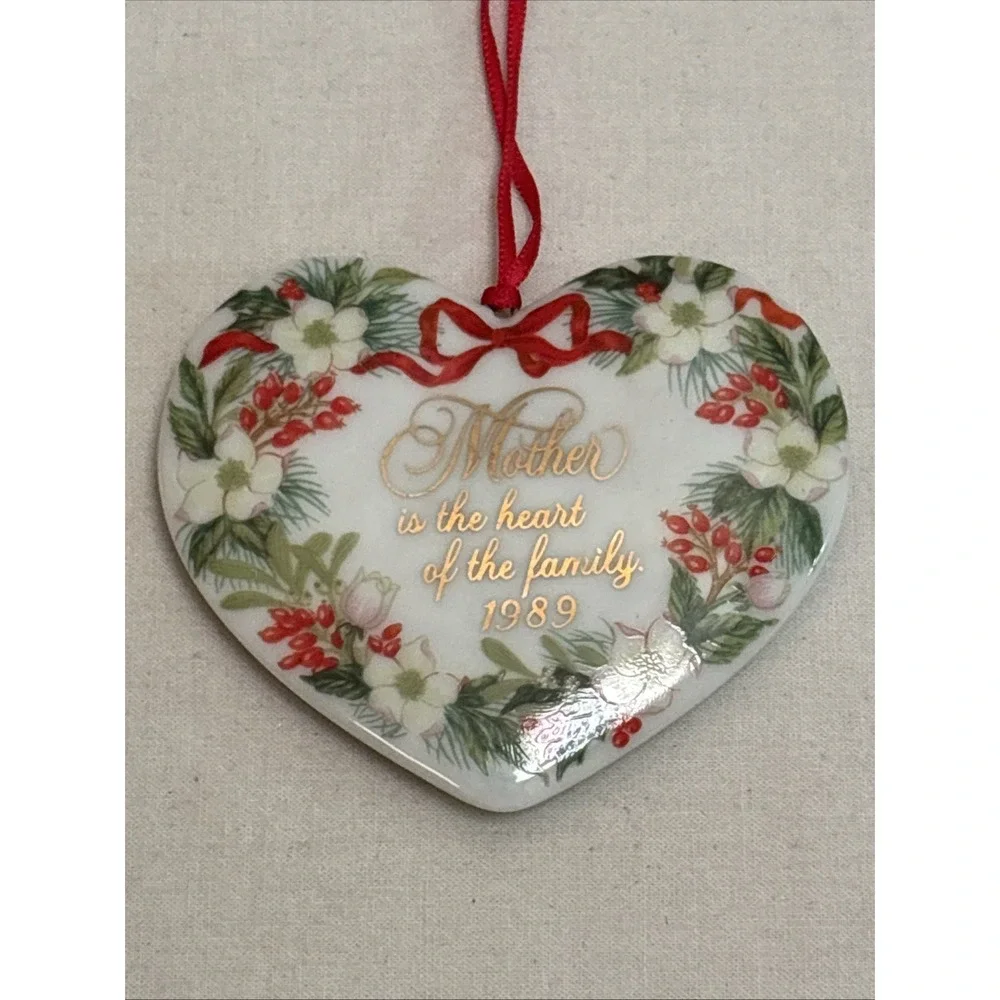 Hallmark Keepsake Ornaments Vintage Lot of 3 Mother Sister 1986 1989 1992